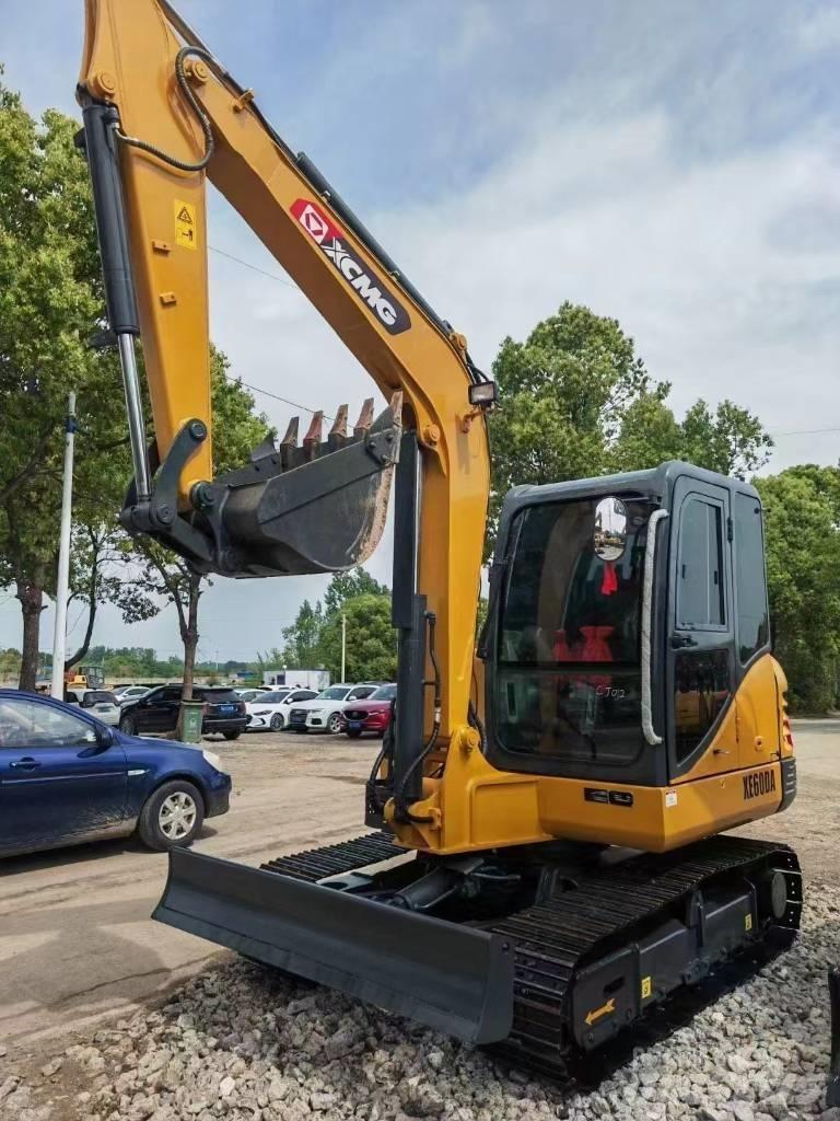 XCMG XE 60 DA Bandgrävare