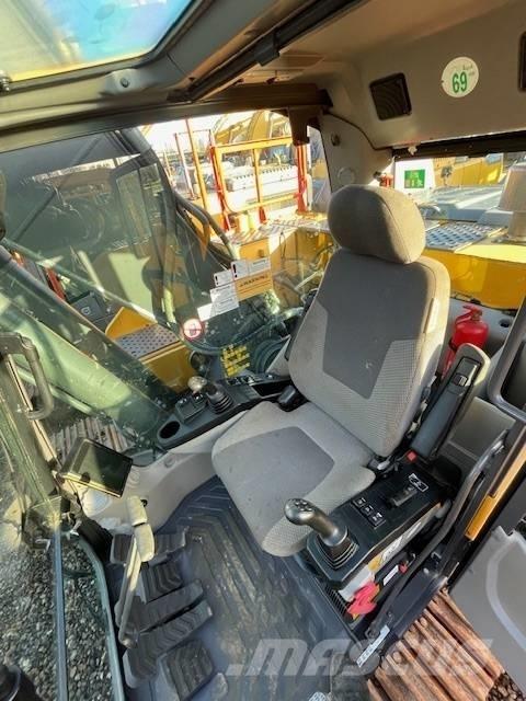 Volvo EC220EL Bandgrävare