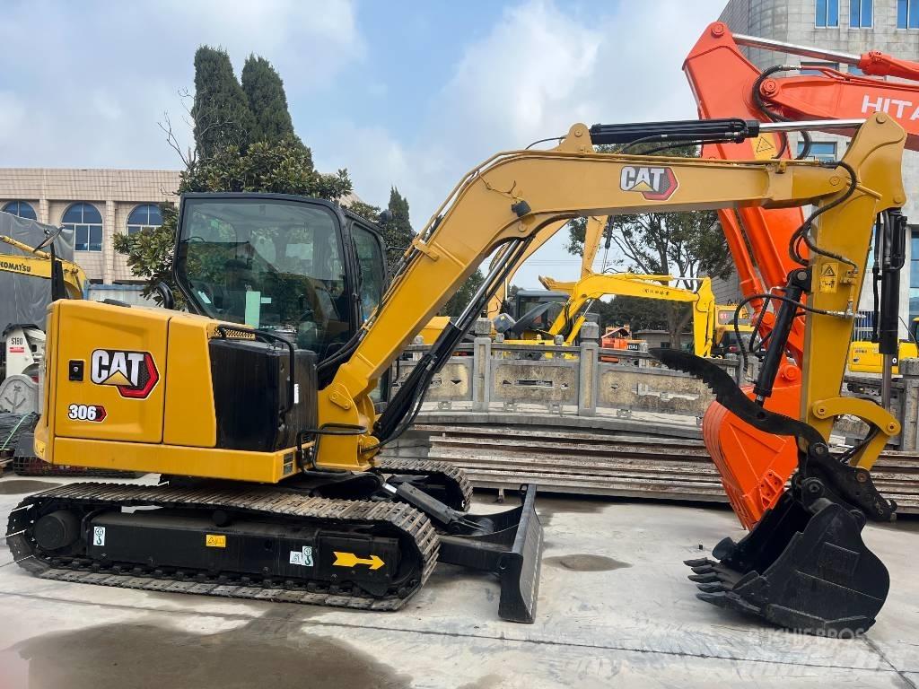 CAT 306 Minigrävare < 7t