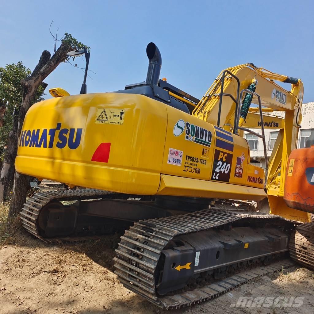 Komatsu PC 240 Bandgrävare