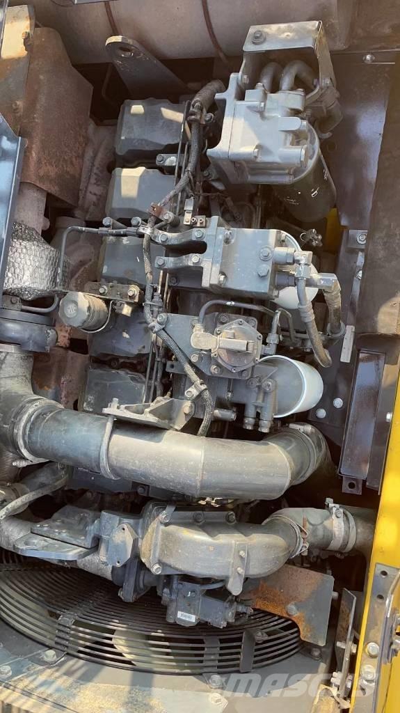 Komatsu PC 400 LC-8 Bandgrävare