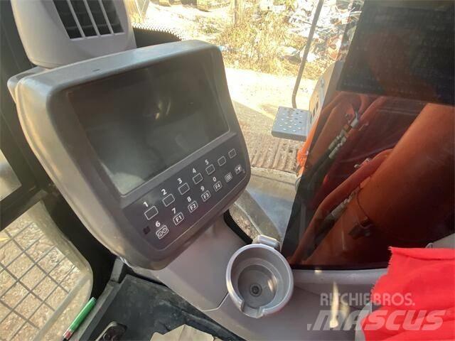 Hitachi ZX240H Bandgrävare