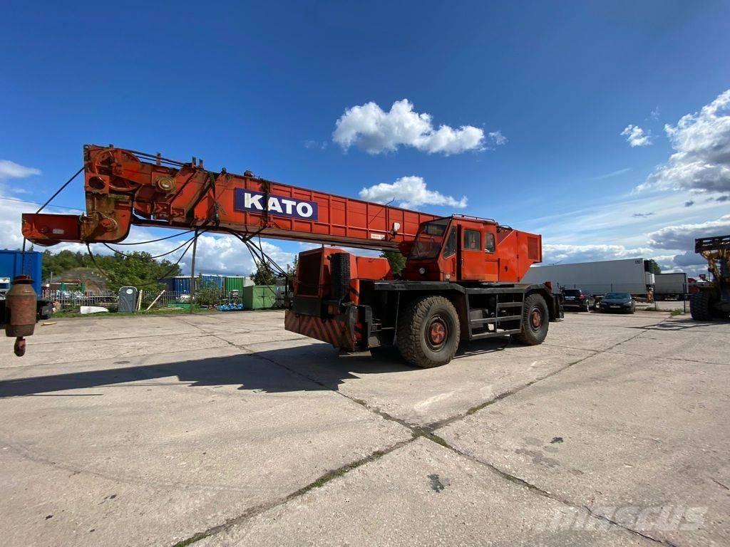 Kato KR 500 Terrängkranar (Grov terräng)