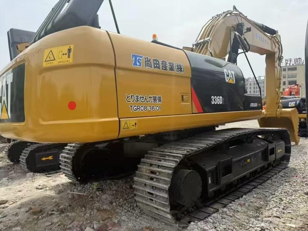 CAT 336D Bandgrävare