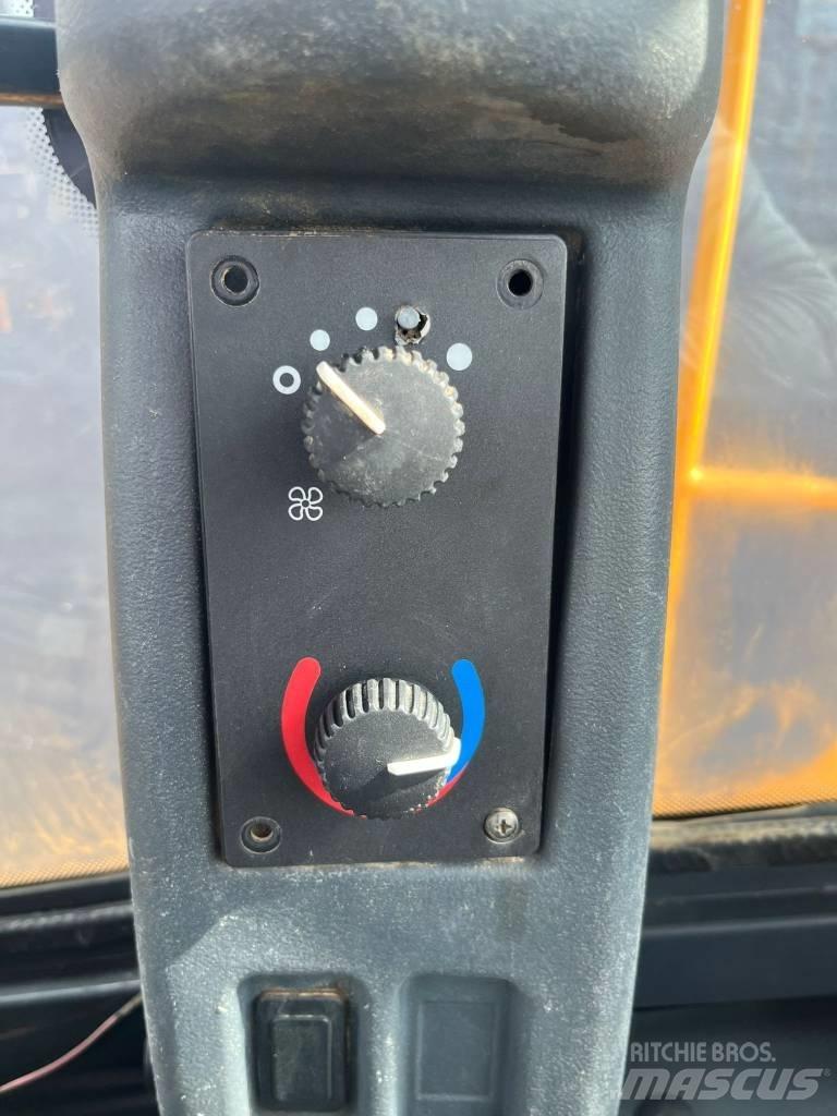 John Deere 824 K Hjullastare