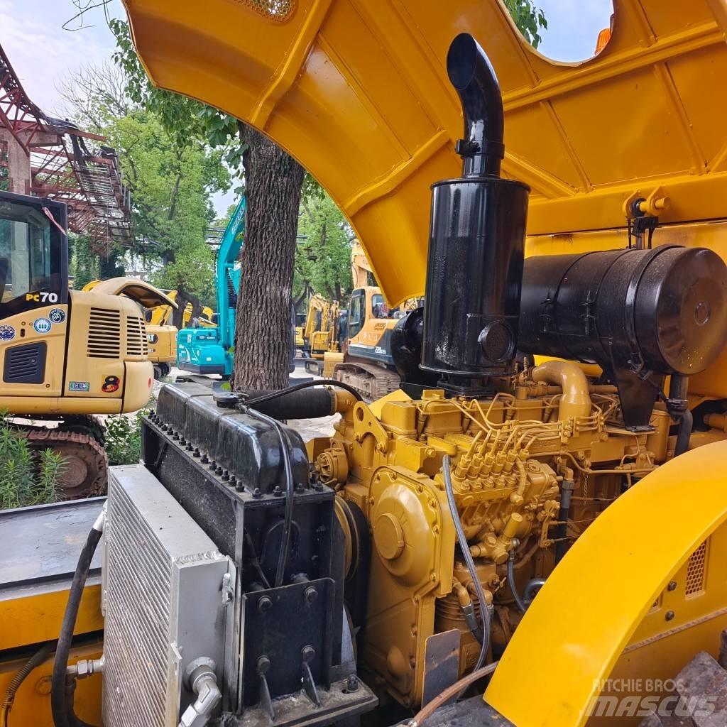 XCMG XS 223 J Envalsvältar