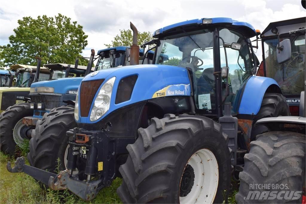 New Holland T 7040 Traktorer