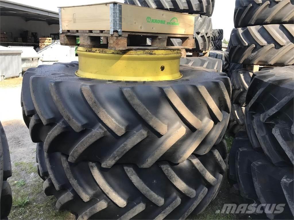 Mitas 680/80R42 Däck, hjul och fälgar