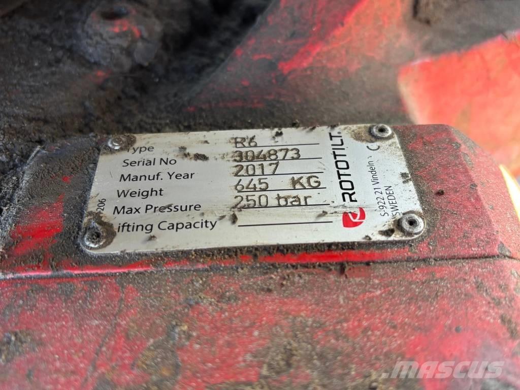 Volvo ECR 145 E Bandgrävare