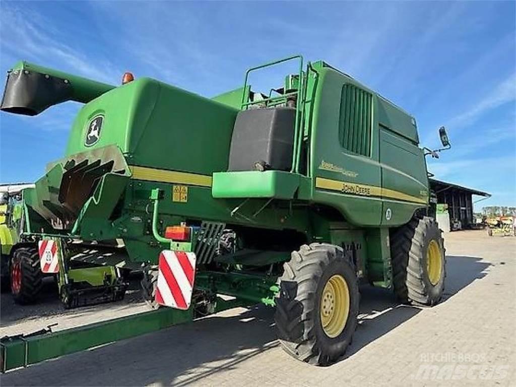John Deere W550 Skördetröskor