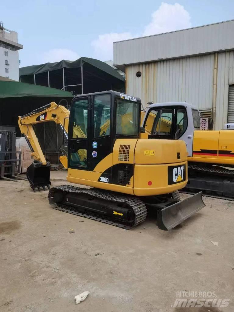 CAT 306D Minigrävare < 7t