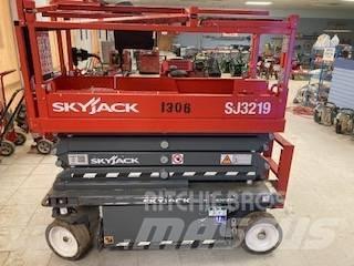 SkyJack SJ 3219 Saxliftar