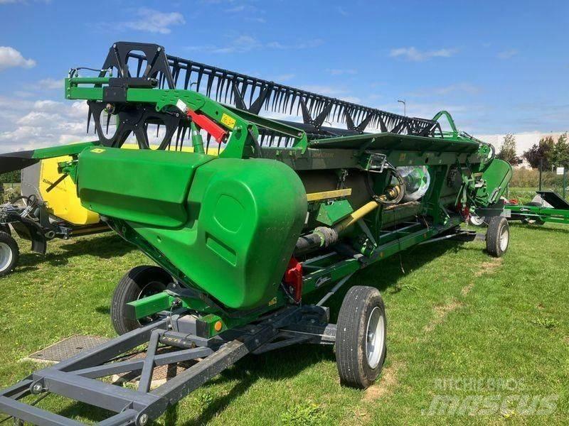 John Deere S770 Skördetröskor