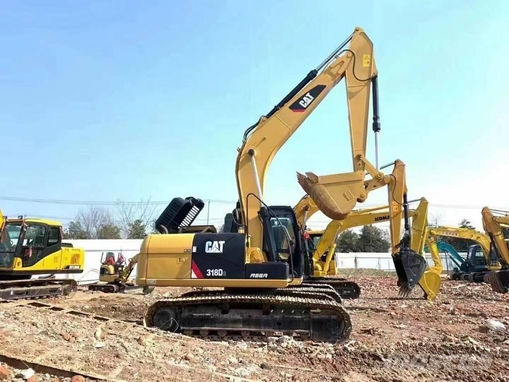 CAT CAT318D Bandgrävare