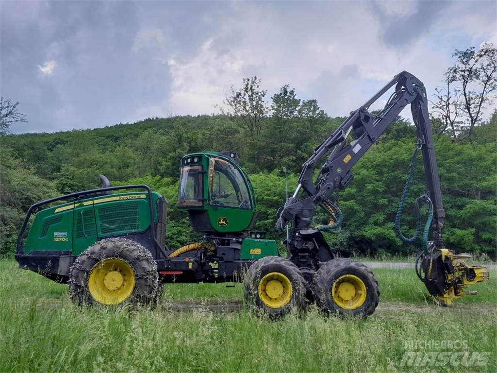 John Deere 1270 G Skördare