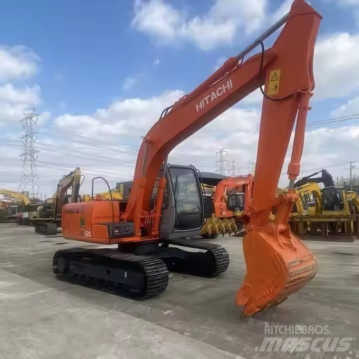 Hitachi EX120-5 Bandgrävare