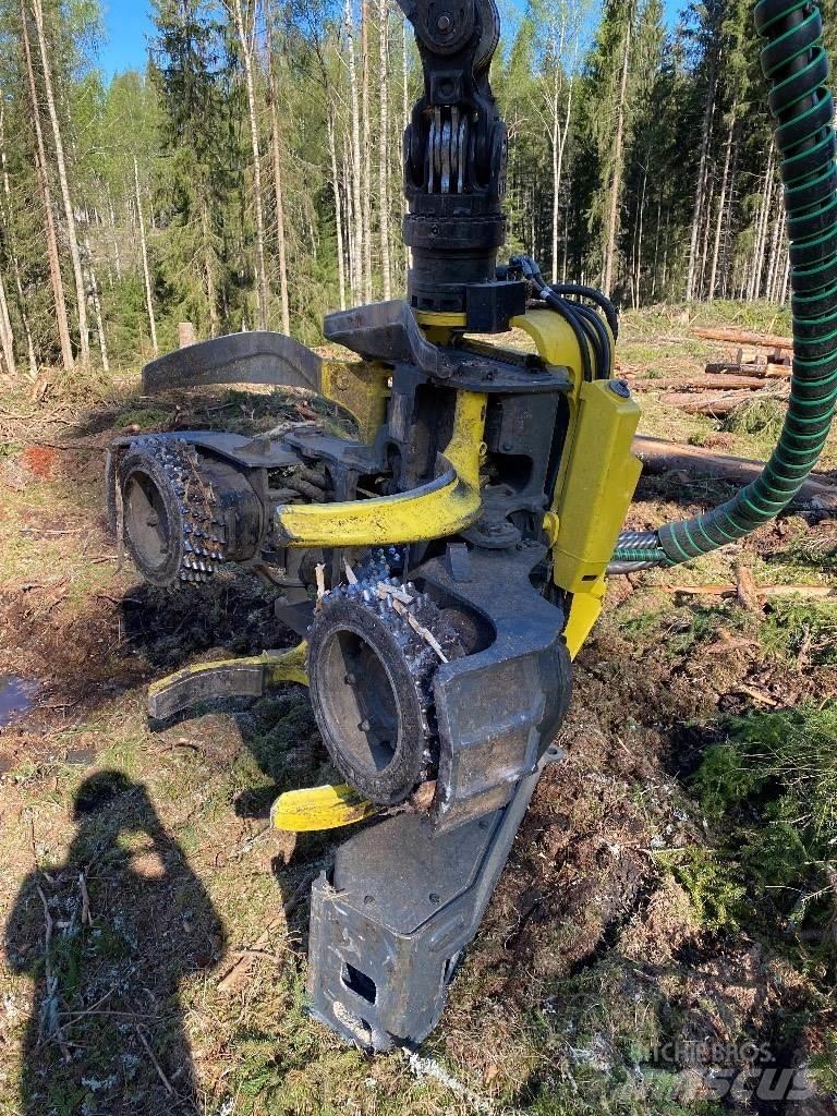 John Deere 1270 G Skördare