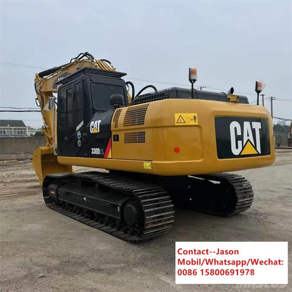 CAT 320D2L Bandgrävare