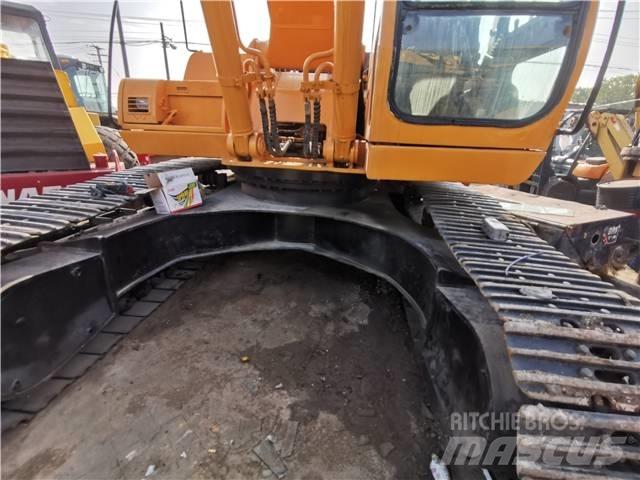 Hyundai R300LC-7 Bandgrävare