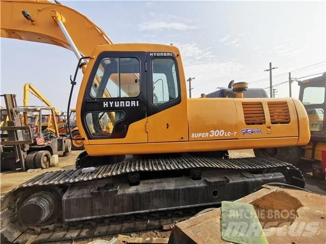 Hyundai R300LC-7 Bandgrävare