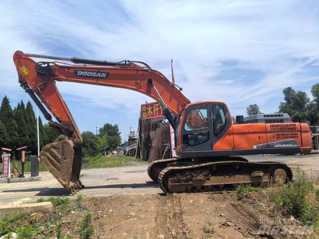 Doosan DX 340 LC-9C Bandgrävare