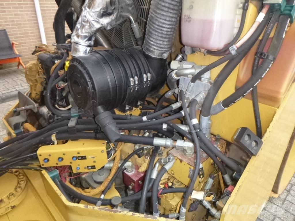 CAT CB 534 D Tvåvalsvältar