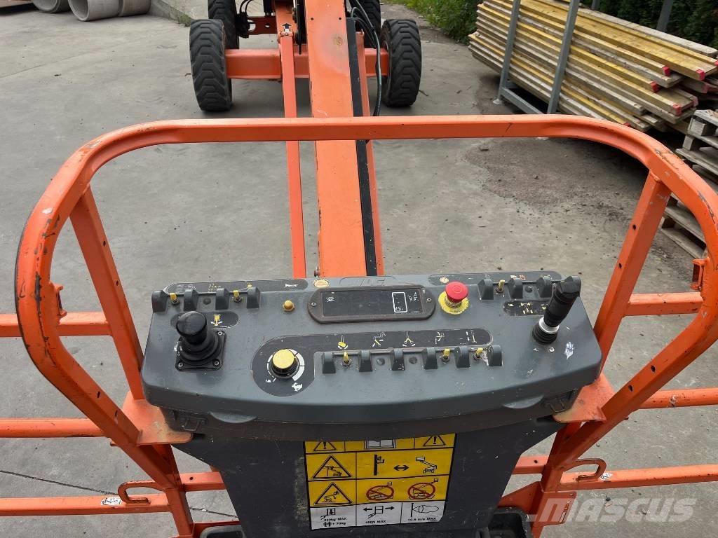 JLG 460 SJ Teleskop bomliftar