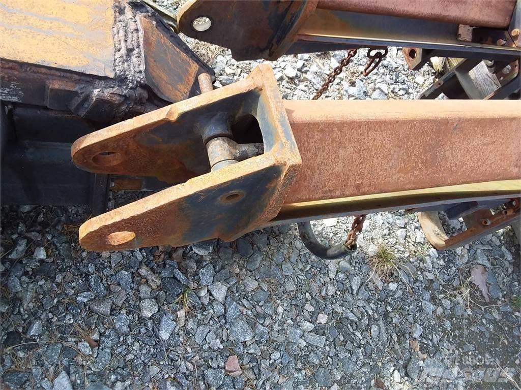 CAT 2200 Skördarkranar
