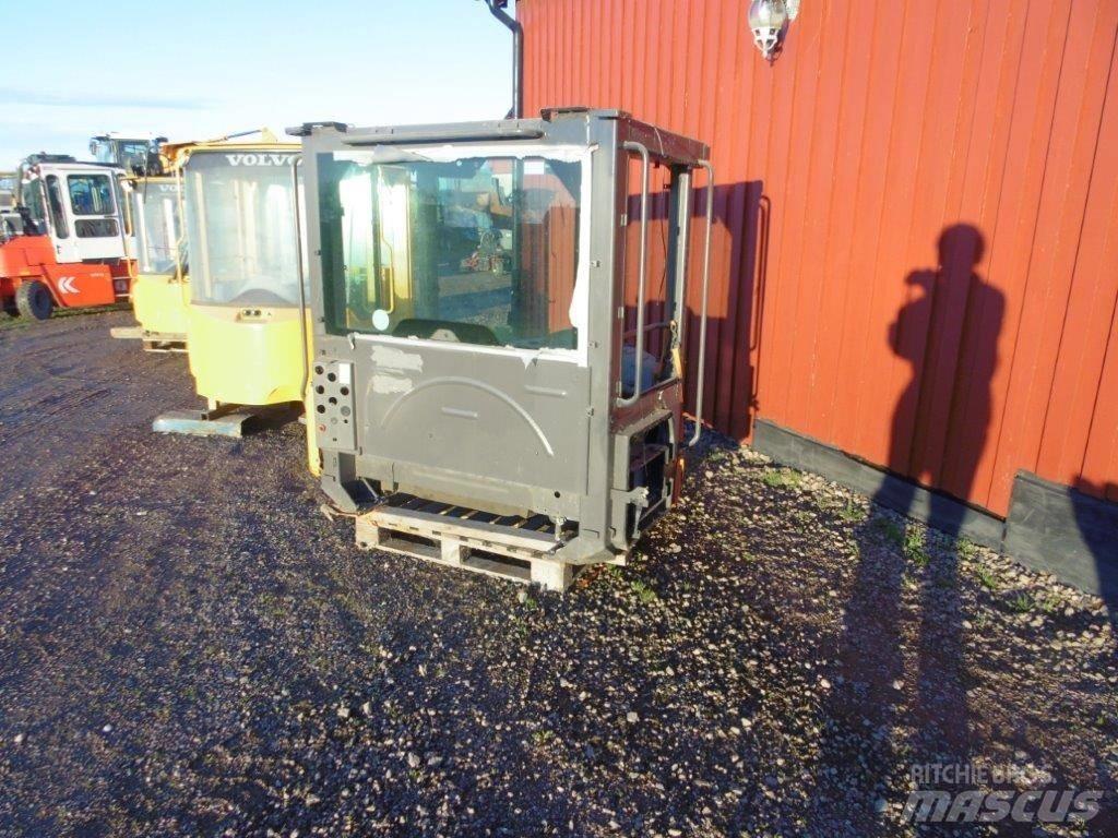  Hytt Volvo L60F Hytter och interiör