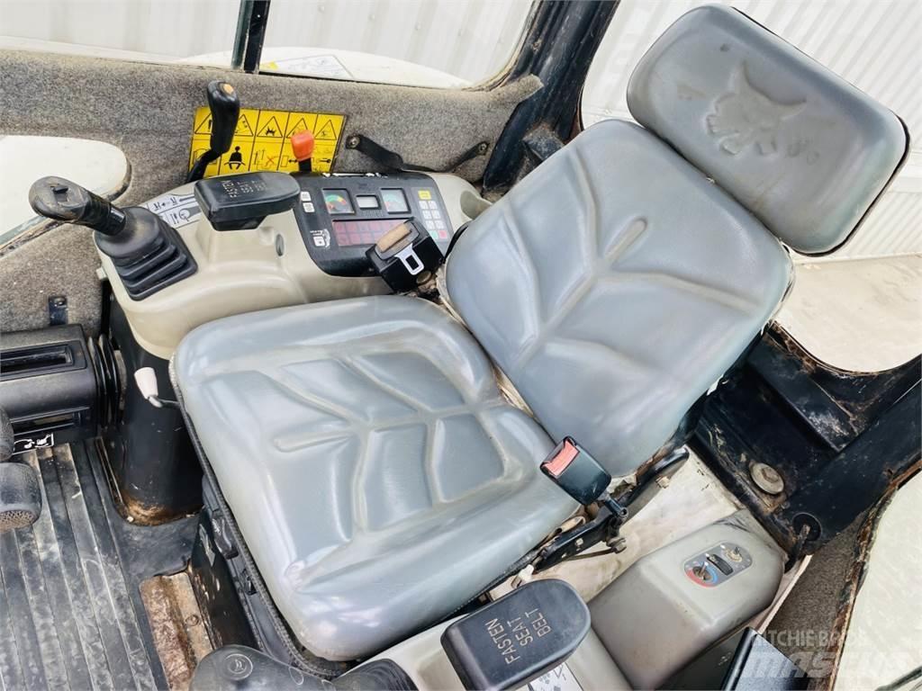 Bobcat 428 Minigrävare < 7t