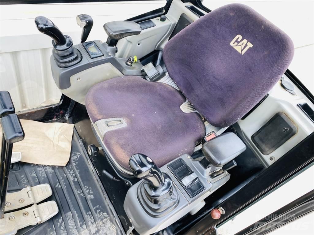 CAT 301.7D Minigrävare < 7t