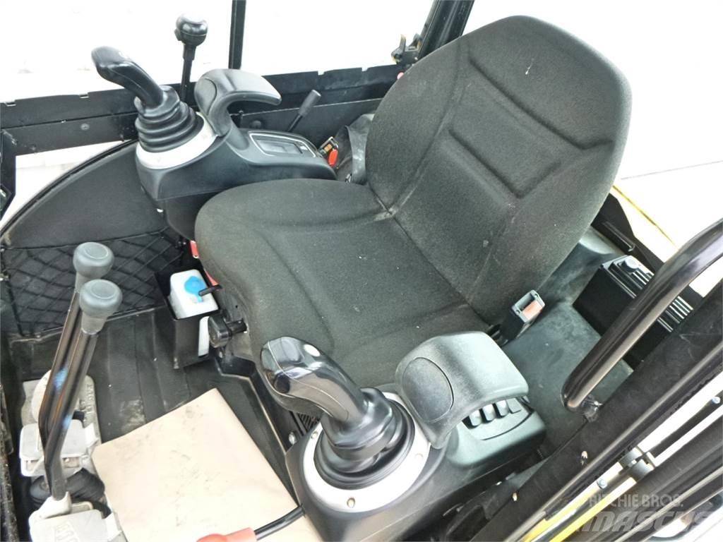 JCB 8026CTS Minigrävare < 7t