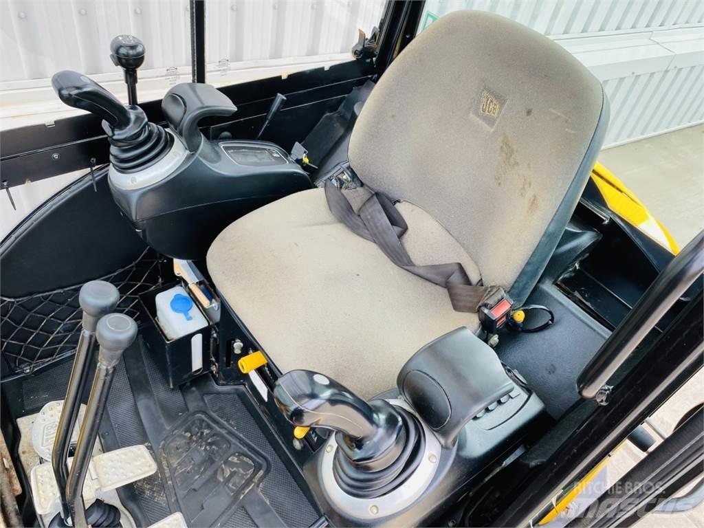 JCB 8026CTS Minigrävare < 7t