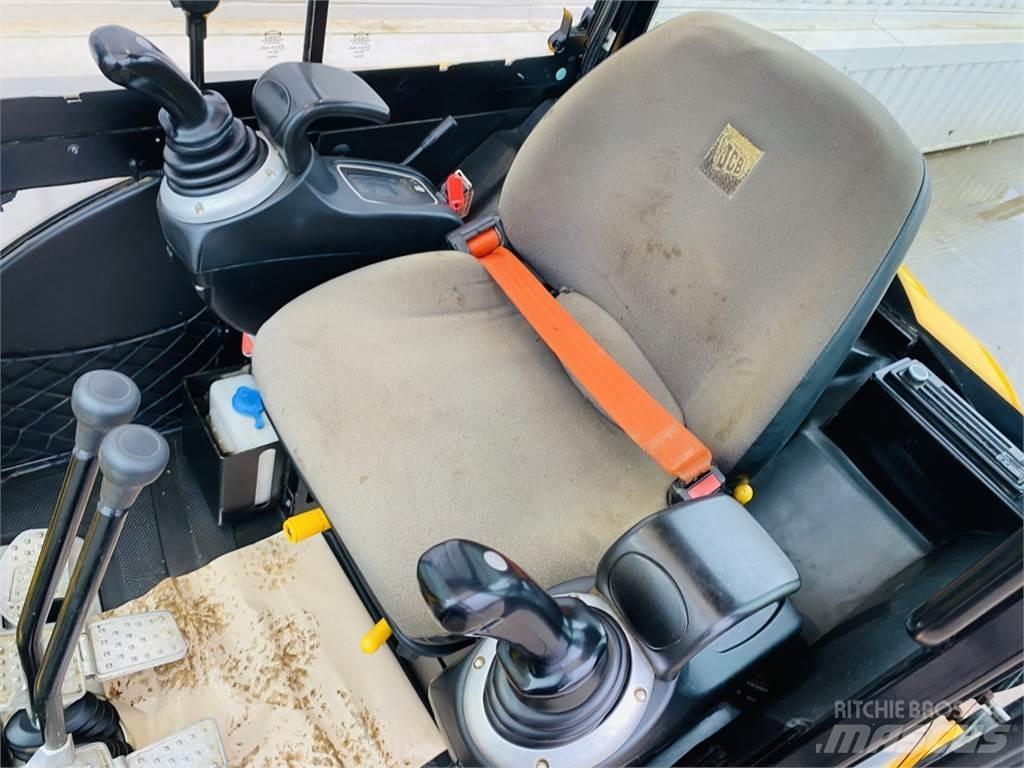 JCB 8026CTS Minigrävare < 7t