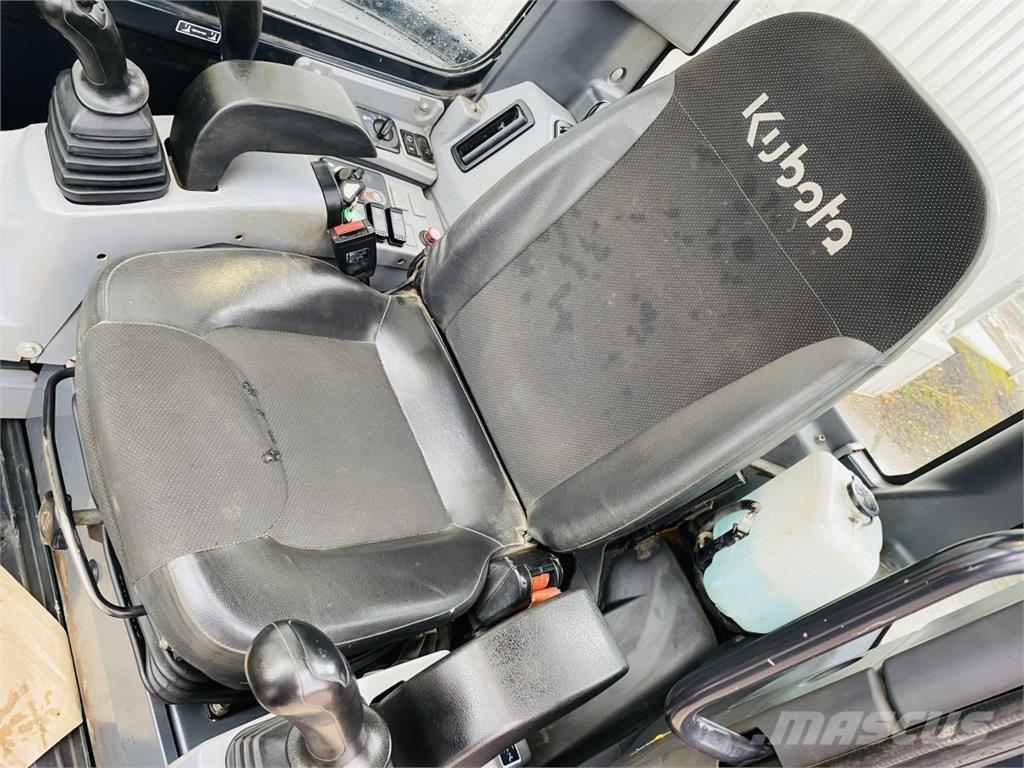 Kubota U48-4 Midigrävmaskiner 7t - 12t