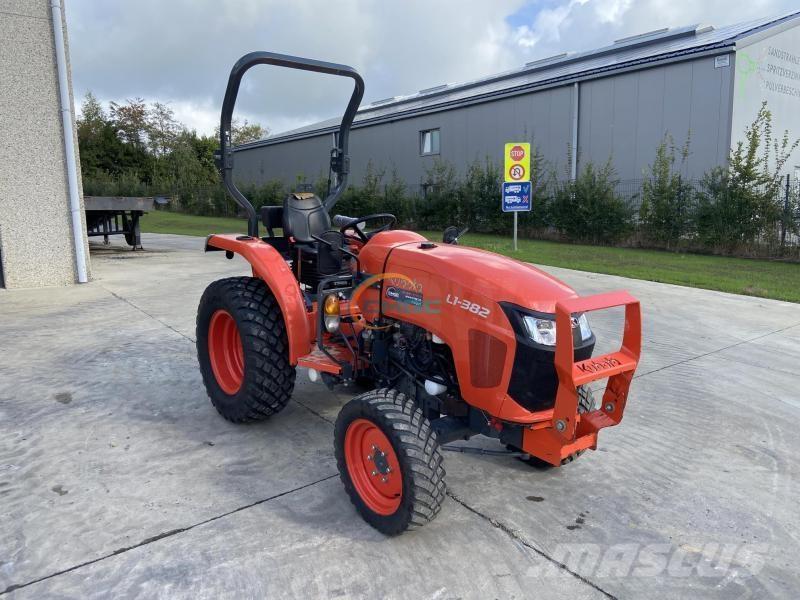 Kubota L1-382 Traktorer