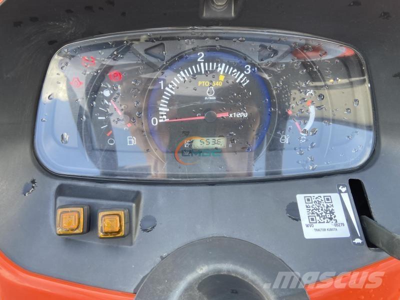 Kubota L1-382 Traktorer