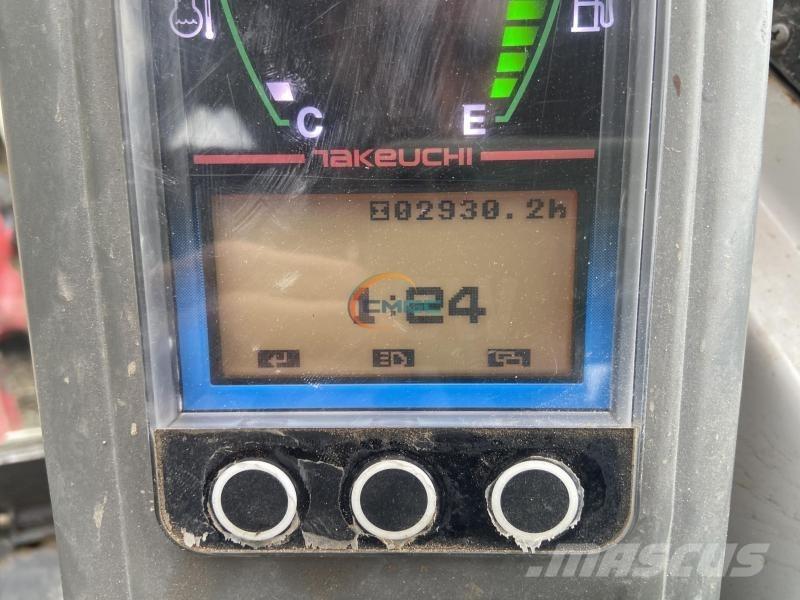 Takeuchi TB216 Hjulgrävare