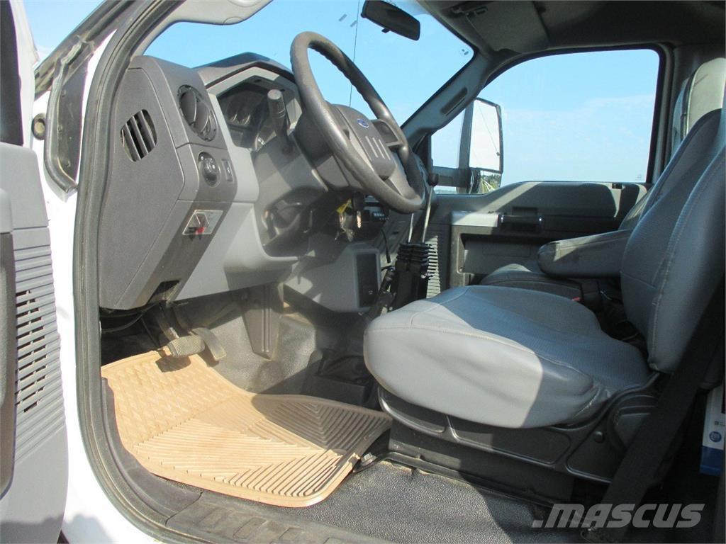 Ford F750 Lastväxlare/Krokbilar