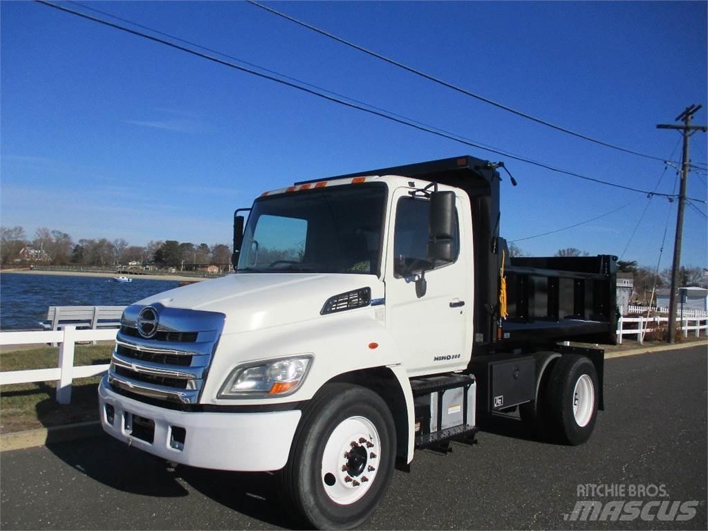 Hino 268 Tippbilar