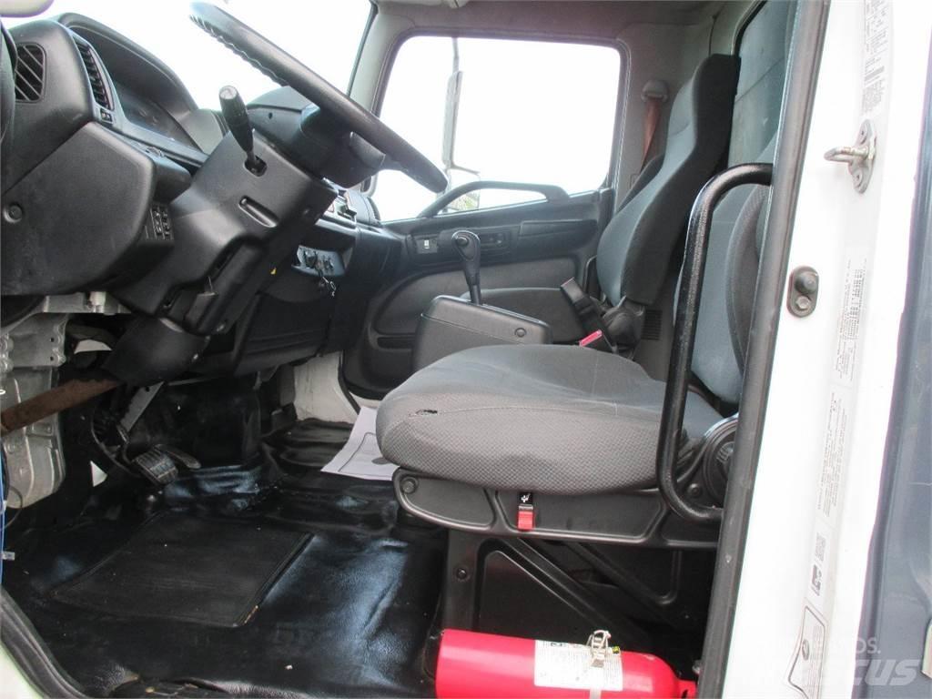 Hino 268 Skåpbilar