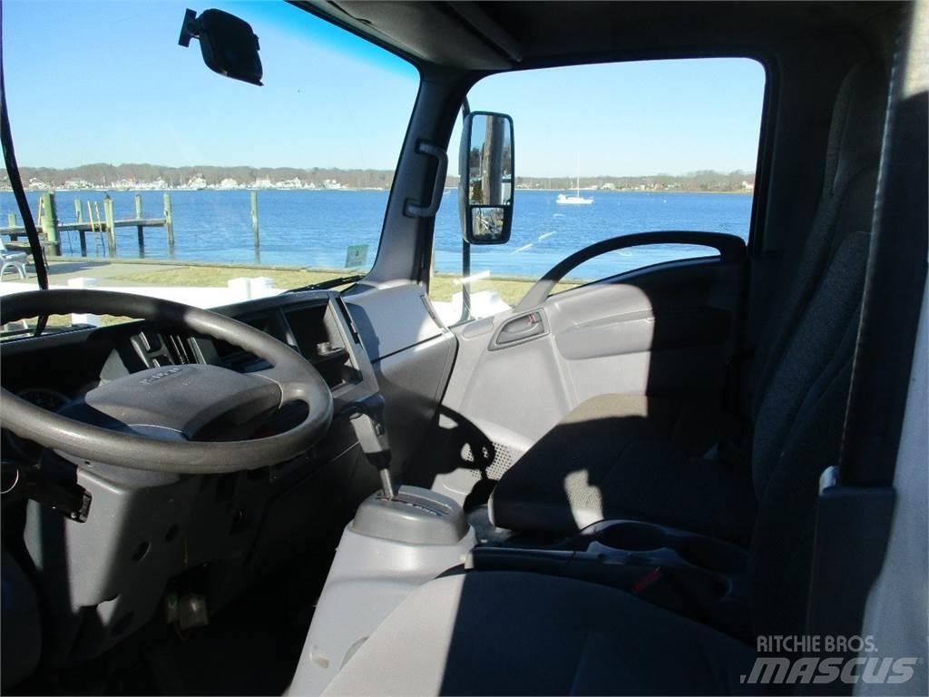 Isuzu NQR Skåpbilar