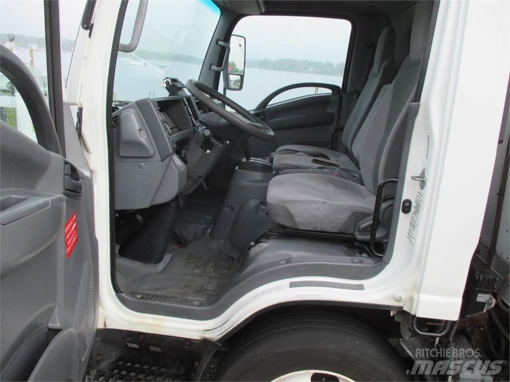 Isuzu NQR Skåpbilar Kyl/Frys/Värme