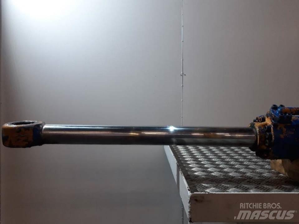 CASE 688B Hydraulik