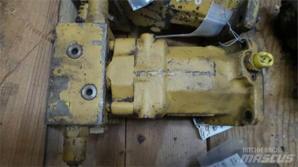 CAT 211B Hydraulik
