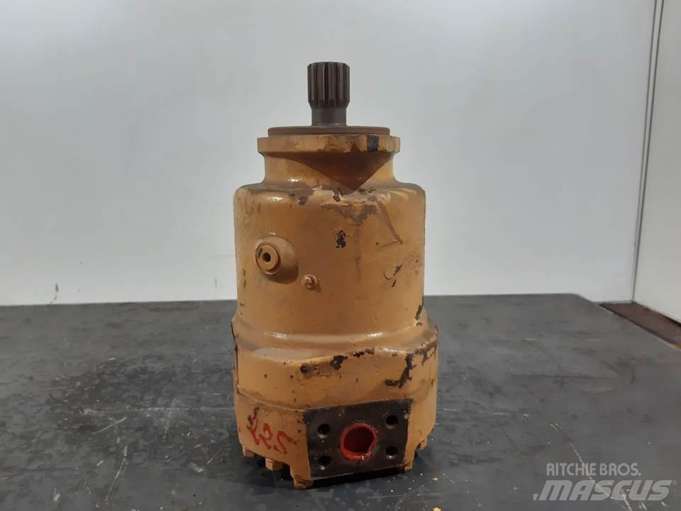 CAT 225 Hydraulik