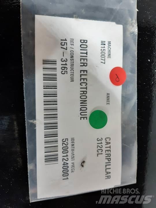 CAT 312CL Hytter och interiör