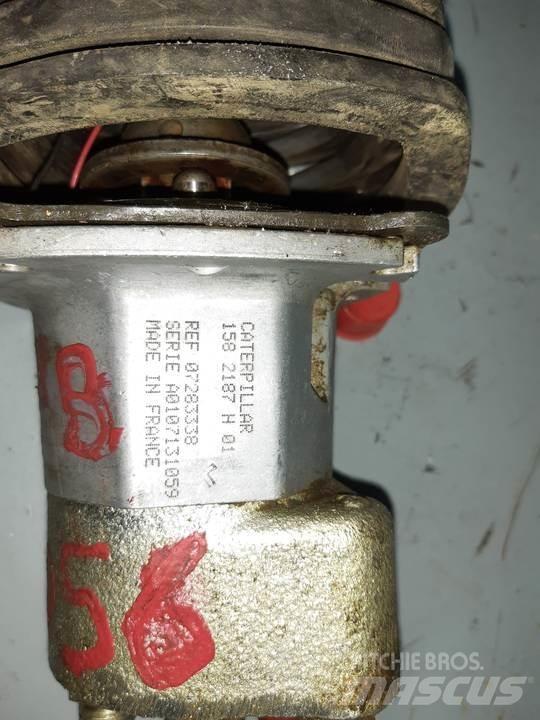CAT 317B Hytter och interiör
