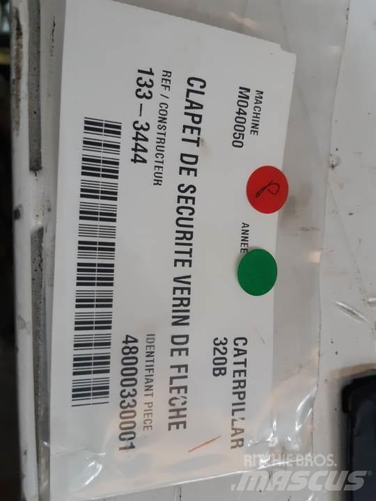 CAT 320B Hydraulik