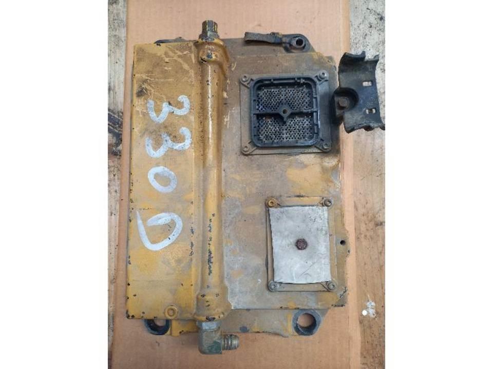 CAT 330D Hytter och interiör